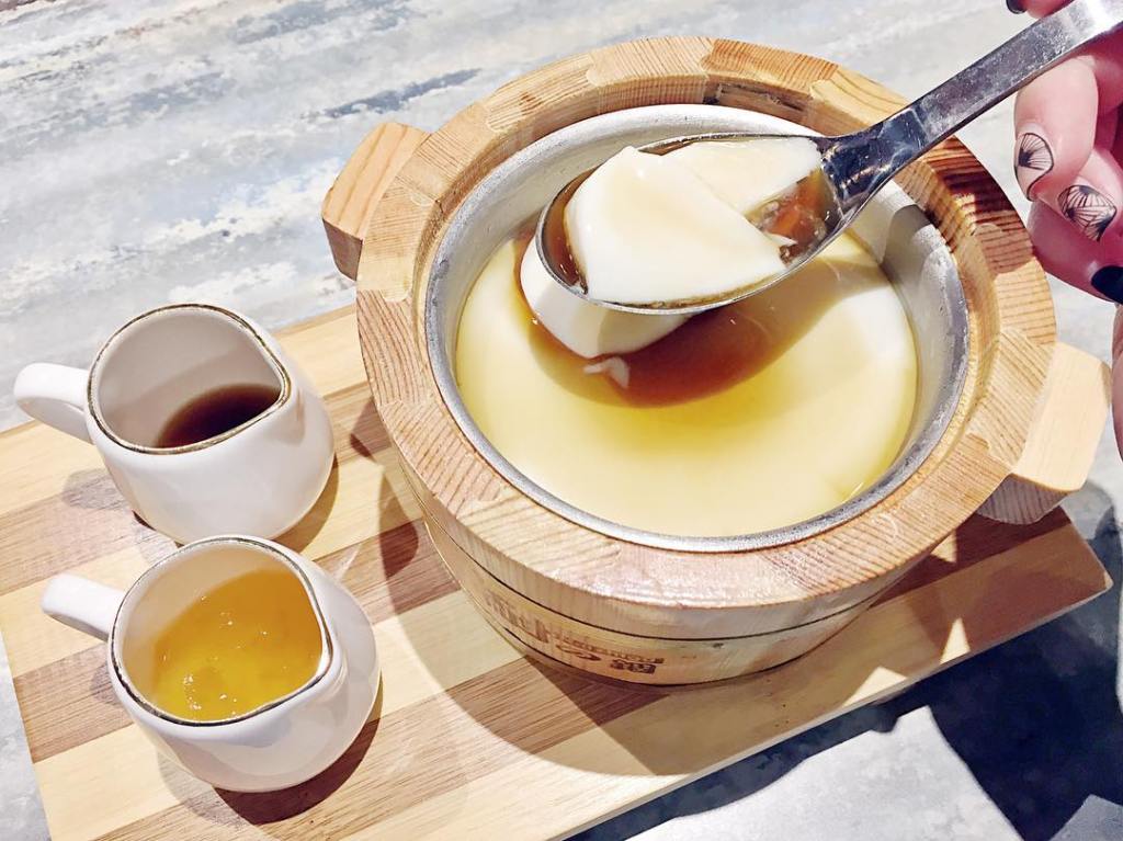 the best tau hua in singapore need to try