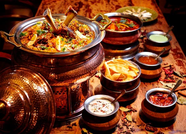 With a range of essential local dishes, StraitsKitchen lets you tick all the boxes with its buffet, Singapore Food
